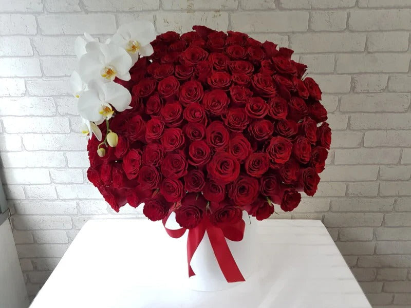 99 Red Roses in Box By Flower Delivery Dubai for Friendship