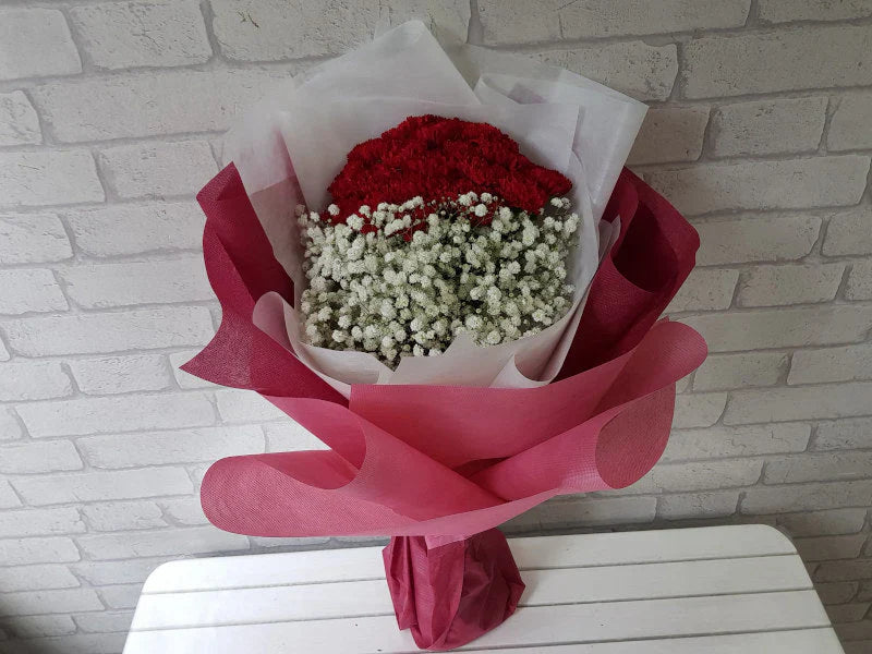 Carnations & Baby’s Breath Bouquet — fresh flowers, same day delivery in Dubai